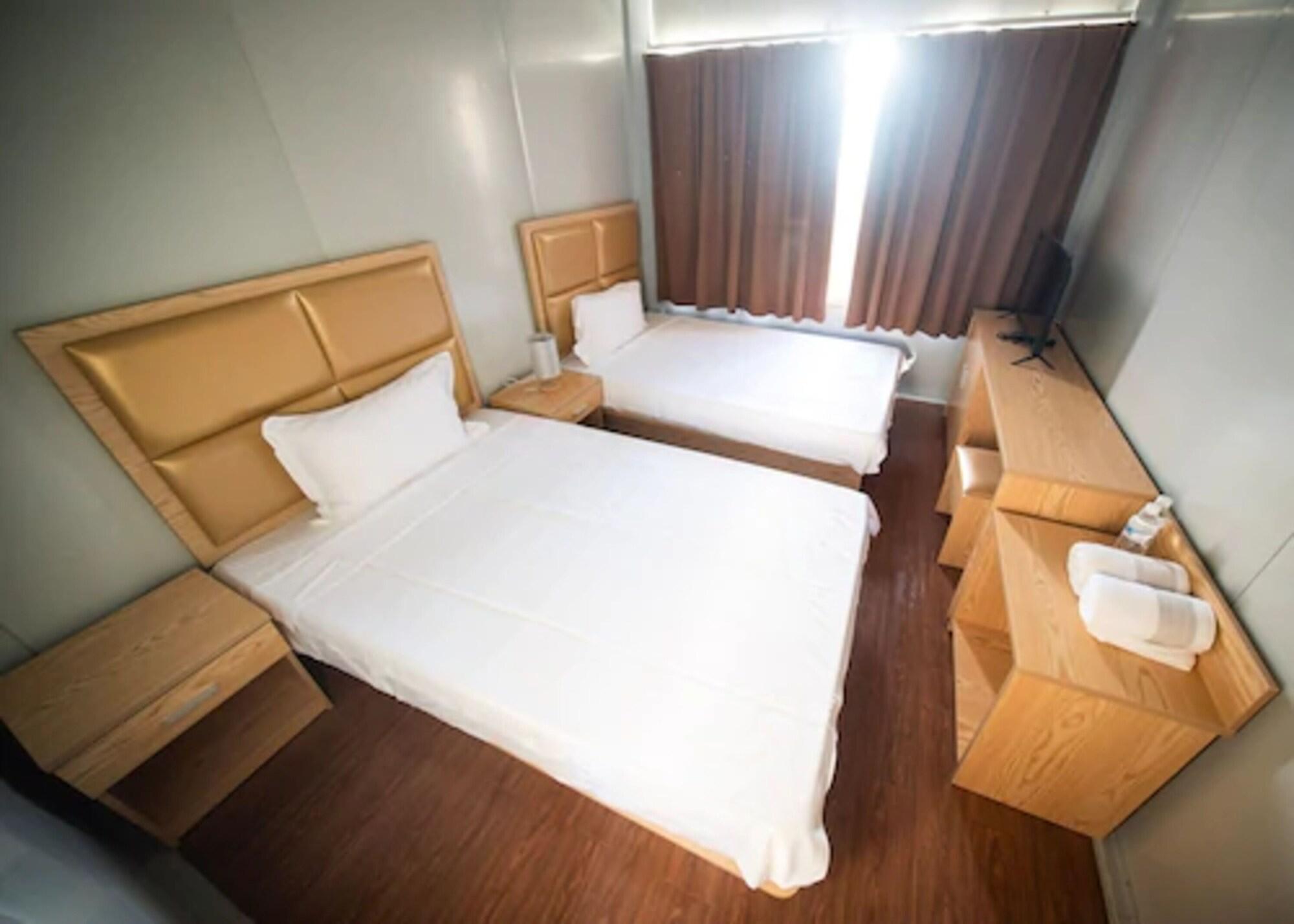 Saipan Vegas Resort Luaran gambar
