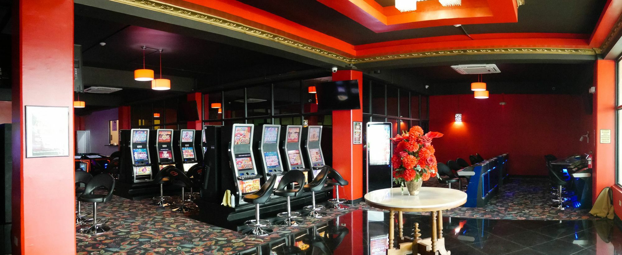 Saipan Vegas Resort Luaran gambar